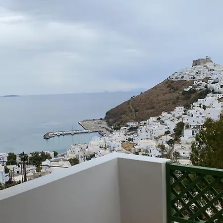 Theasis Apartament